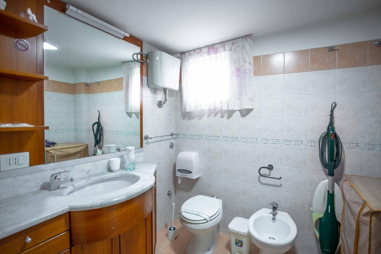 House Da Mary Apartment Caserta Exterior photo
